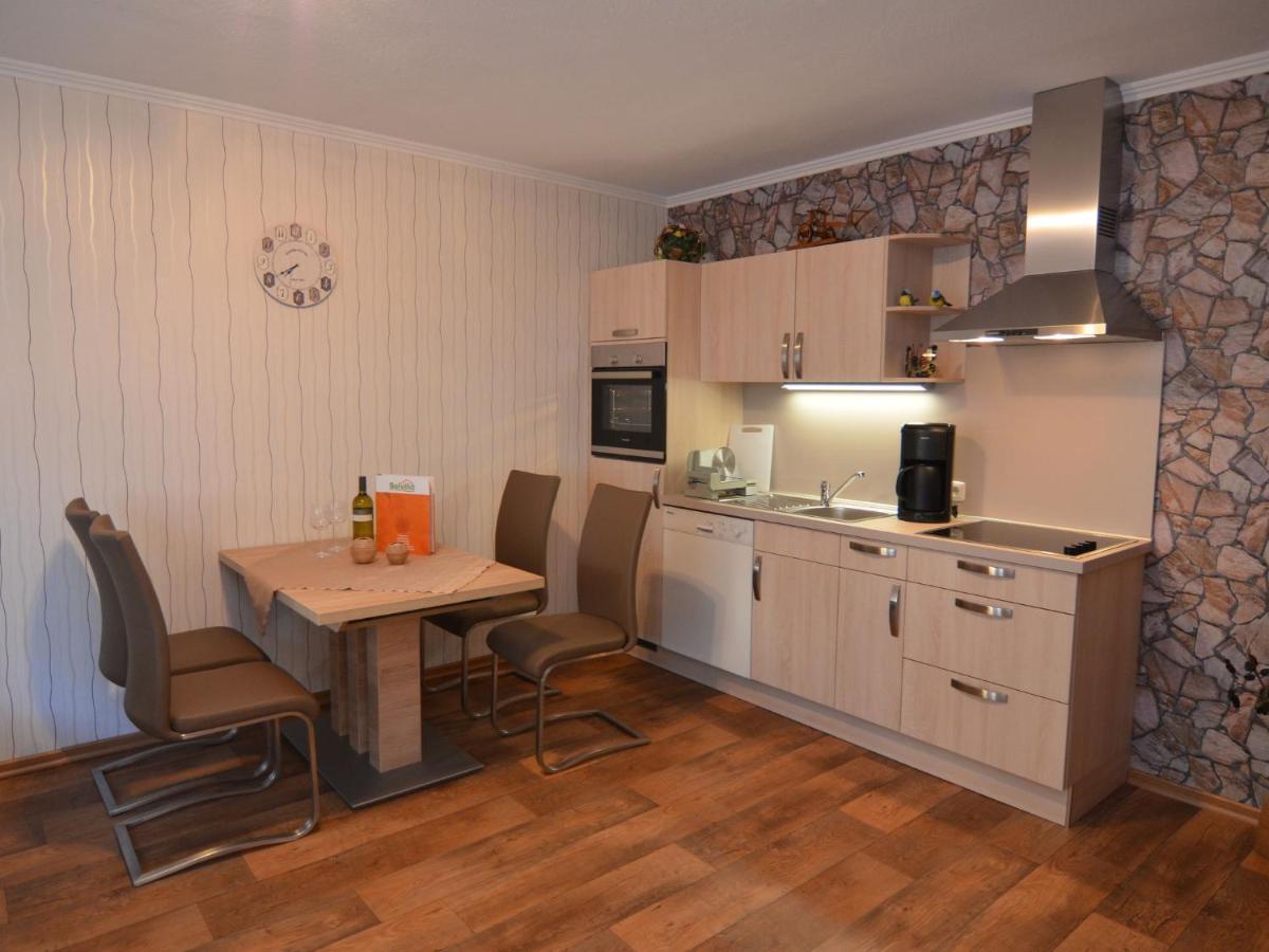 Modern Holiday Home Idyllic Setting With Terrace Medebach Esterno foto