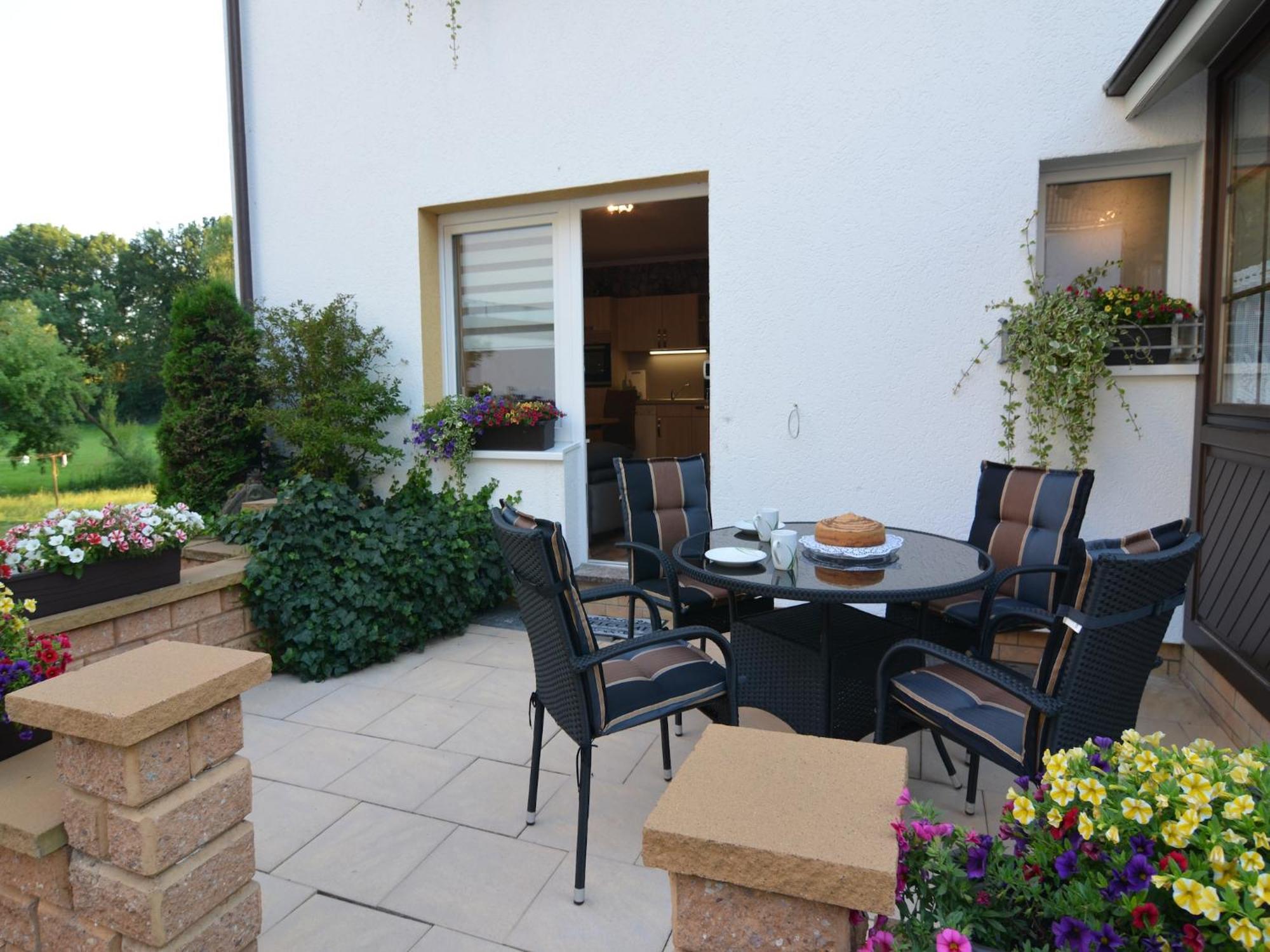 Modern Holiday Home Idyllic Setting With Terrace Medebach Esterno foto