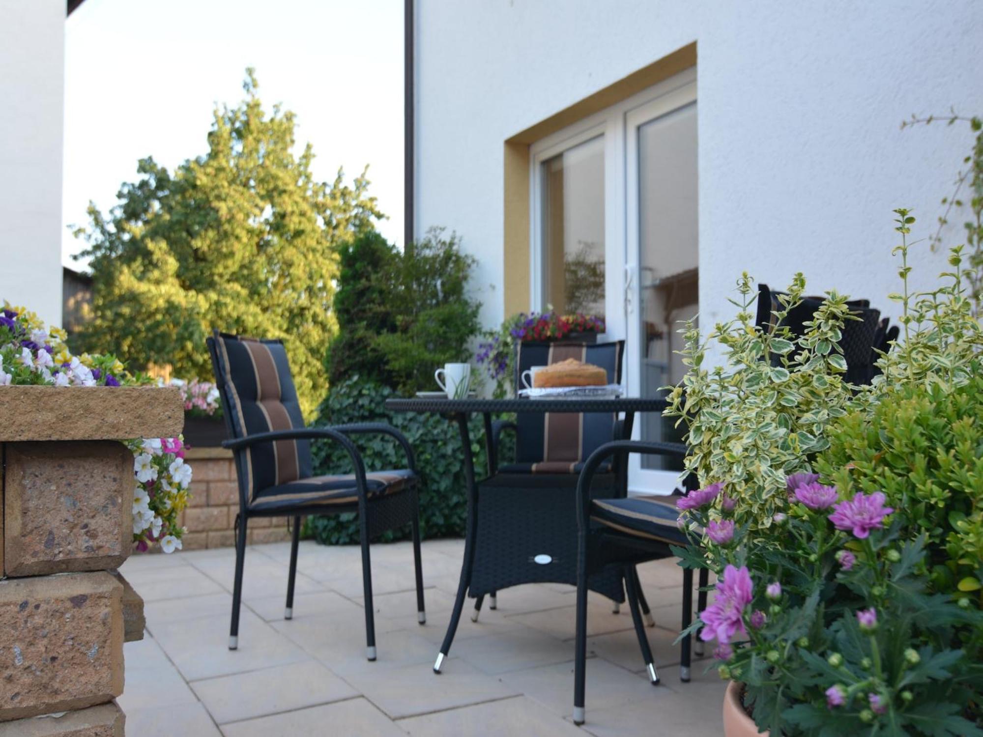 Modern Holiday Home Idyllic Setting With Terrace Medebach Esterno foto